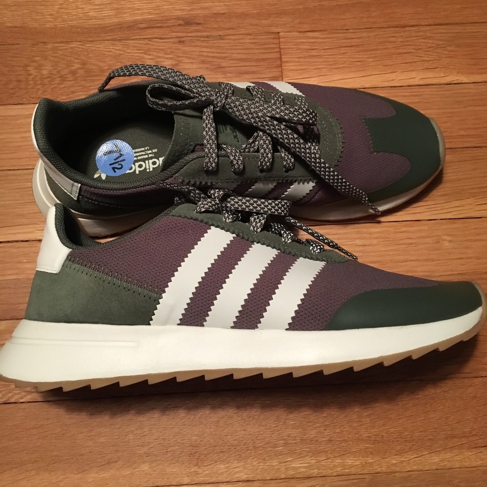 Women's olive and grey adidas shoes size 7 1/2